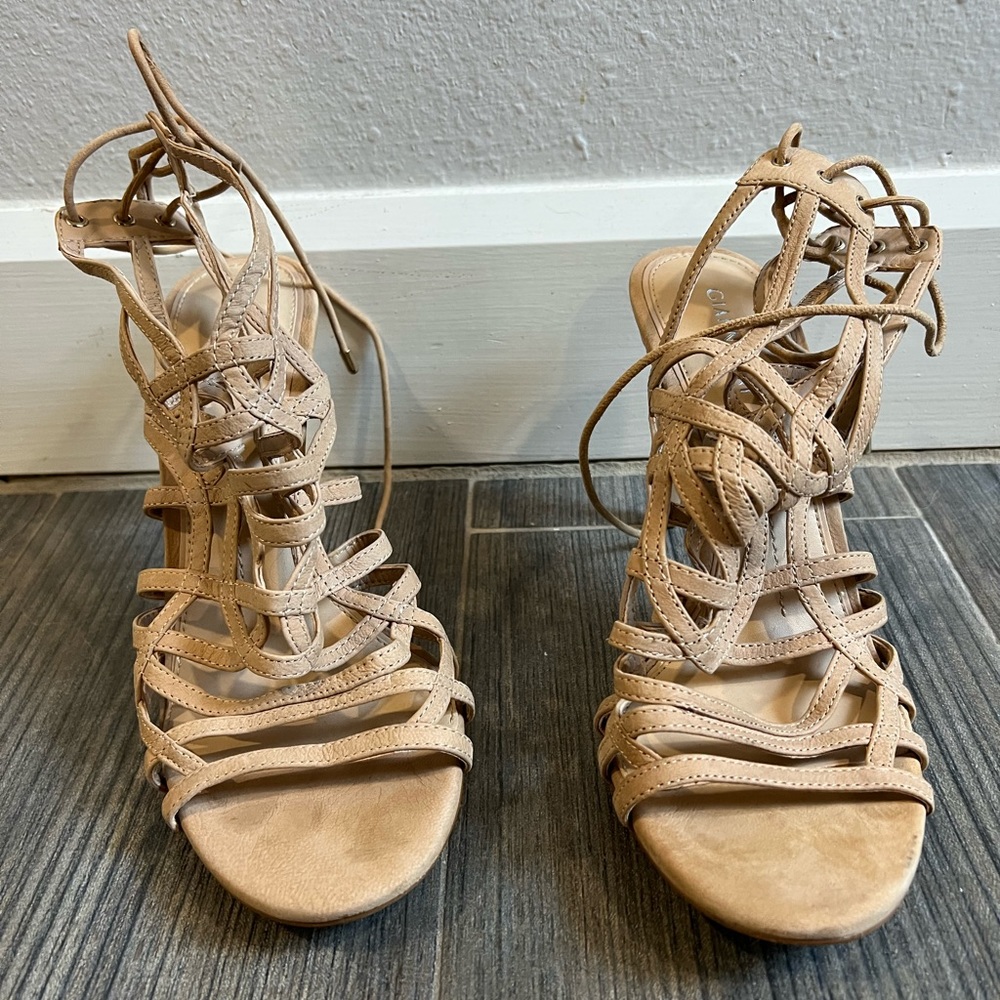 Gianni Bini Heels 9.5